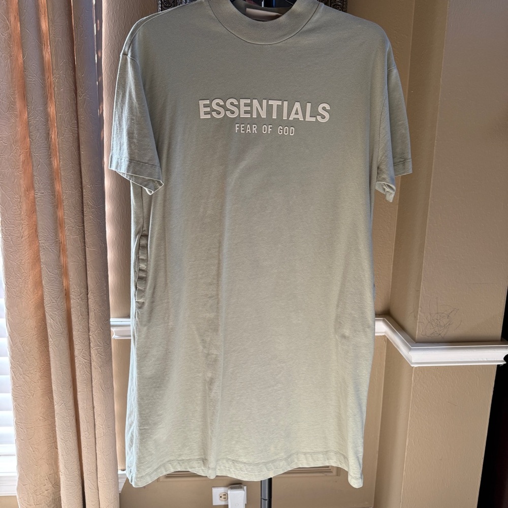 Fear of God Essentials Women’s Dress Oversized fits like L